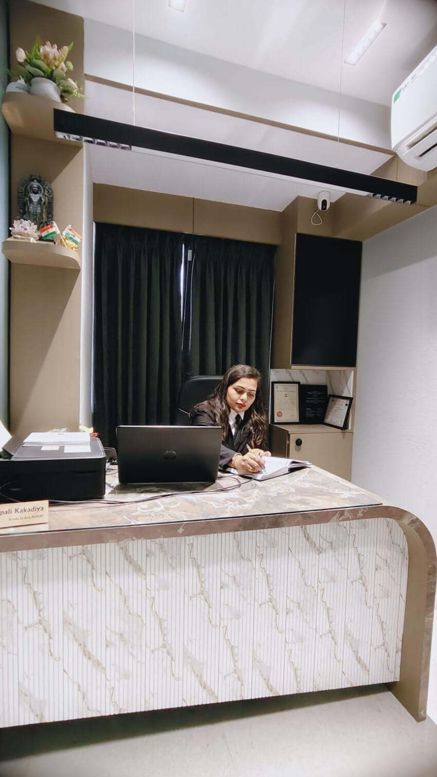 Varni Consultancy Office Environment